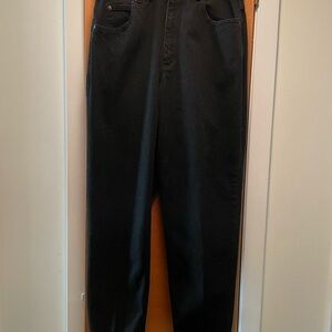 Liz Wear, vintage, black jeans.